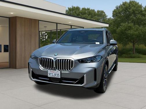 Gray Metallic 2026 BMW X5 sDrive40i