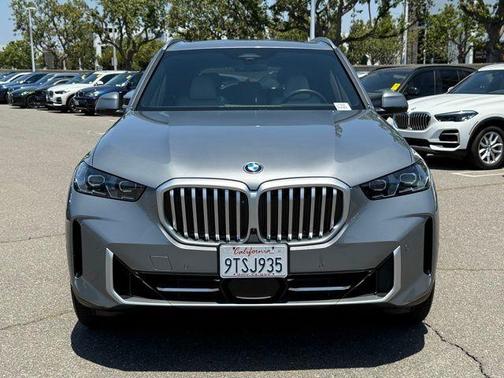 Gray Metallic 2026 BMW X5 sDrive40i