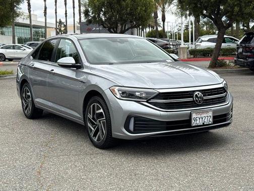 Pyrite Silver Metallic 2023 Volkswagen Jetta 1.5T SEL