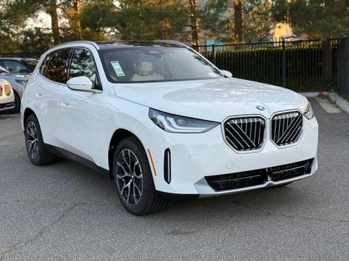 Alpine White 2026 BMW X3 30 xDrive