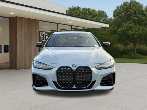 Brooklyn Gray Metallic 2022 BMW M440 i