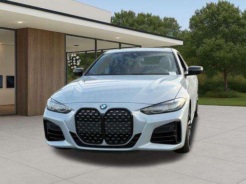 Brooklyn Gray Metallic 2022 BMW M440 i