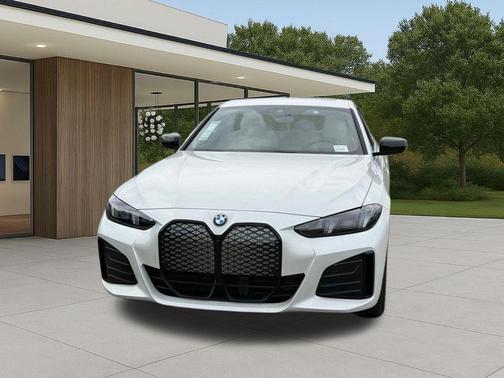 Mineral White Metallic 2026 BMW i4 Gran Coupe eDrive40