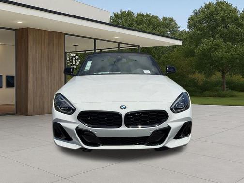 Alpine White 2026 BMW Z4 M40i