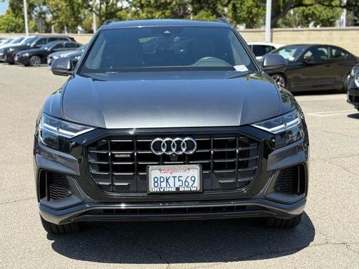 Daytona Gray Pearl Effect 2020 Audi Q8 55 Premium Plus