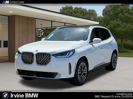 Mineral White Metallic 2026 BMW X3 30 xDrive