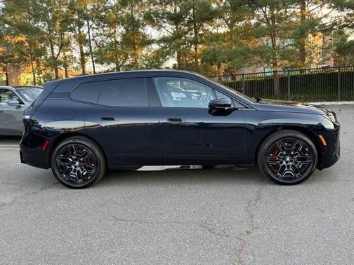 Carbon Black Metallic 2026 BMW iX xDrive45