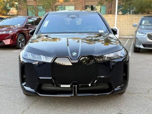 Carbon Black Metallic 2026 BMW iX xDrive45