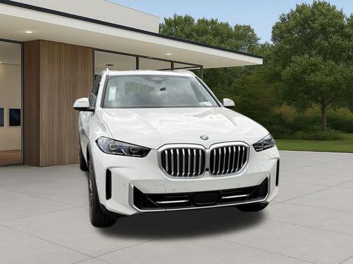 Alpine White 2026 BMW X5 sDrive40i