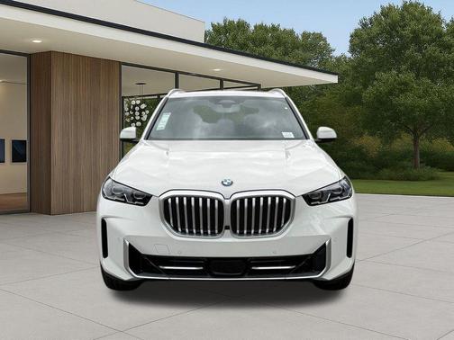 Alpine White 2026 BMW X5 sDrive40i