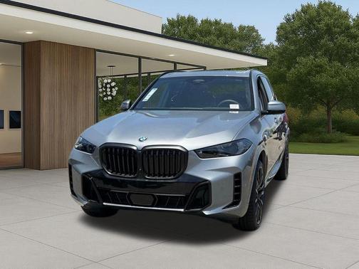 Gray Metallic 2026 BMW X5 sDrive40i