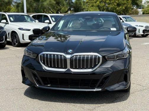 Black Sapphire Metallic 2026 BMW 530 i