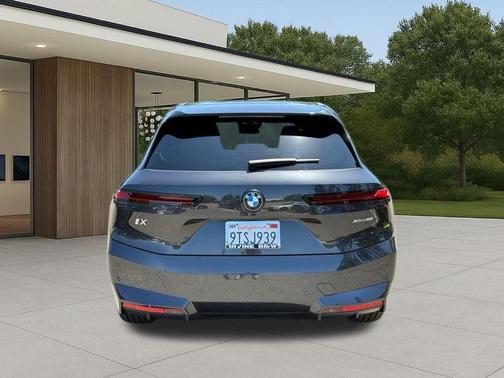 Dark Graphite Metallic 2026 BMW iX xDrive60