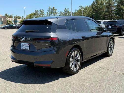 Dark Graphite Metallic 2026 BMW iX xDrive60