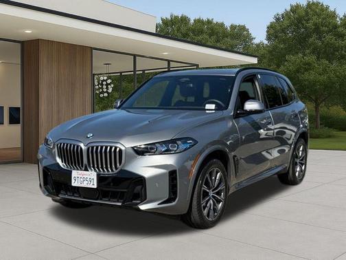 Gray Metallic 2026 BMW X5 xDrive40i