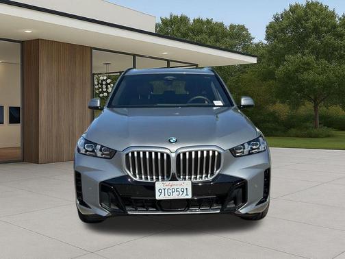 Gray Metallic 2026 BMW X5 xDrive40i