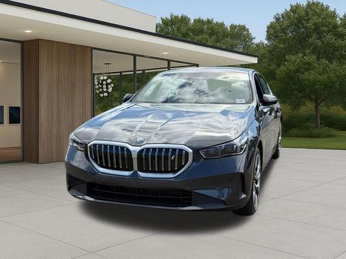 Dark Graphite Metallic 2026 BMW i5 eDrive40