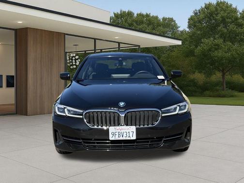 Black Sapphire Metallic 2023 BMW 530e 530e