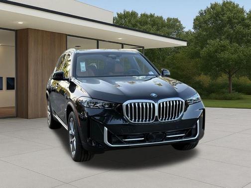 Black Sapphire Metallic 2026 BMW X5 xDrive40i