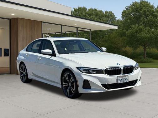 Alpine White 2023 BMW 330 i