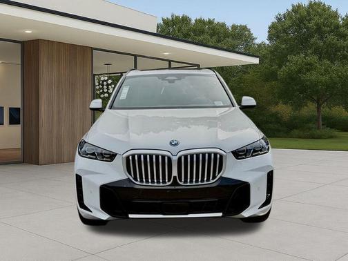 Alpine White 2026 BMW X5 PHEV xDrive50e