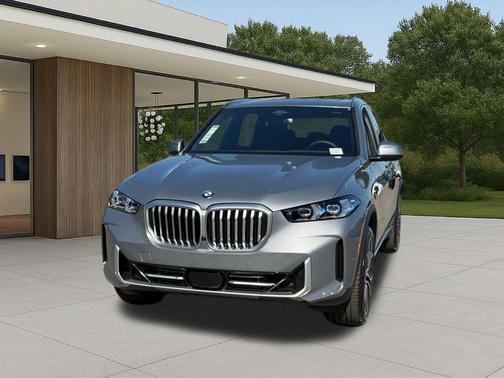 Gray Metallic 2026 BMW X5 sDrive40i