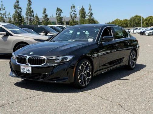 Jet Black 2025 BMW 330 i