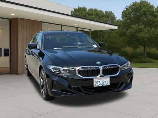 Jet Black 2025 BMW 330 i