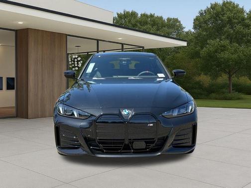 Black Sapphire Metallic 2026 BMW i4 Gran Coupe M60