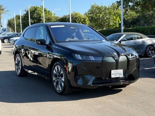 Black Sapphire Metallic 2026 BMW iX xDrive45