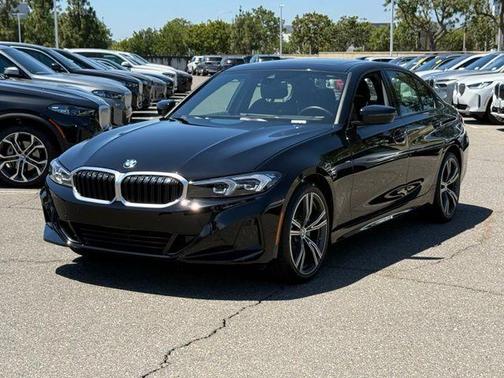 Jet Black 2023 BMW 330 i