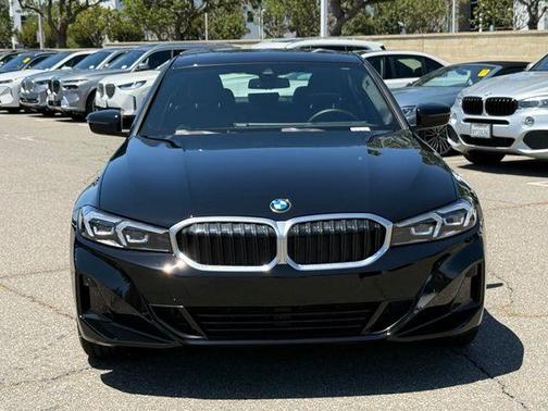 Jet Black 2023 BMW 330 i