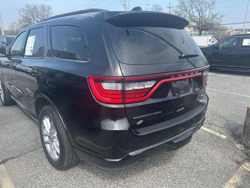 DB Black Crystal Clearcoat 2025 Dodge Durango GT Plus