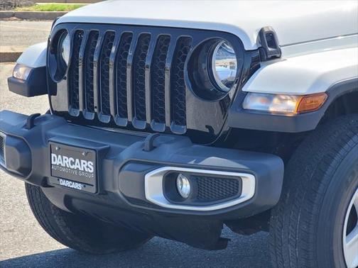 2022 Jeep Gladiator Sport S