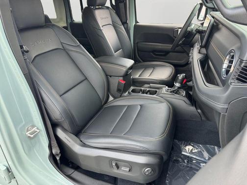 Earl Clearcoat 2024 Jeep Wrangler 4xe Sahara
