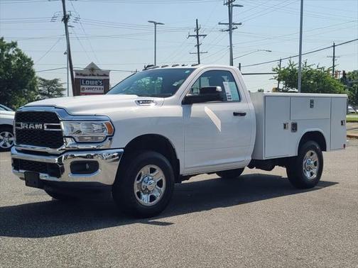 2021 RAM 2500 Tradesman Regular Cab 4x4 8' Box