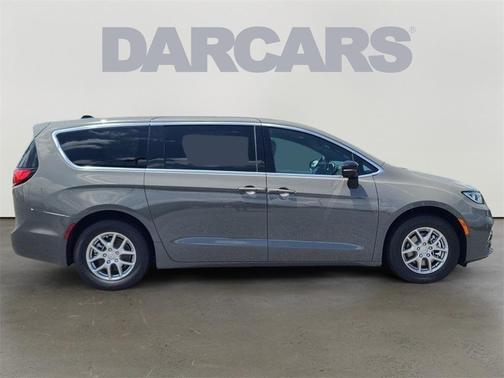 2025 Chrysler Pacifica L