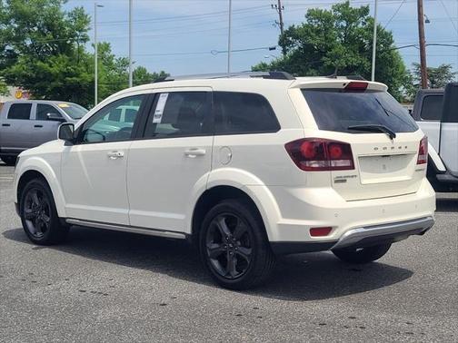 2020 Dodge Journey Crossroad