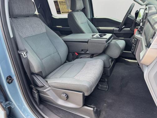 Blue 2023 Ford F-150 XLT
