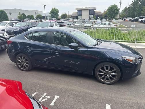 2018 Mazda Mazda3 Touring