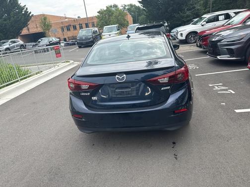 2018 Mazda Mazda3 Touring