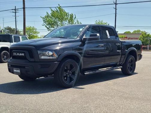 2023 RAM 1500 Classic Warlock Crew Cab 4x4 5'7' Box