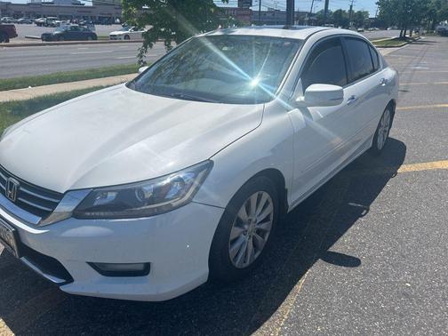 White Orchid Pearl 2015 Honda Accord EX-L
