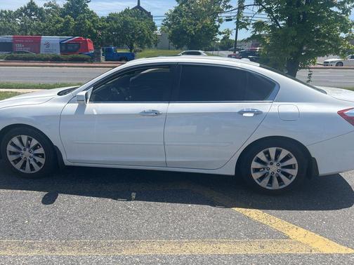 White Orchid Pearl 2015 Honda Accord EX-L