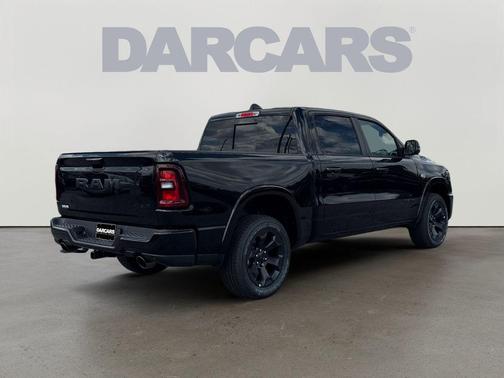 Diamond Black Crystal Pearlcoat 2026 RAM 1500 Big Horn/Lone Star