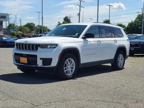 2023 Jeep Grand Cherokee L Laredo