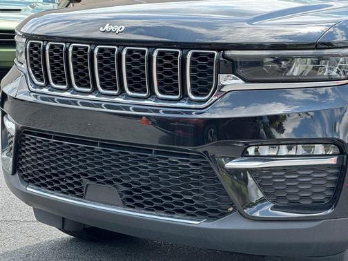 2023 Jeep Grand Cherokee Limited X