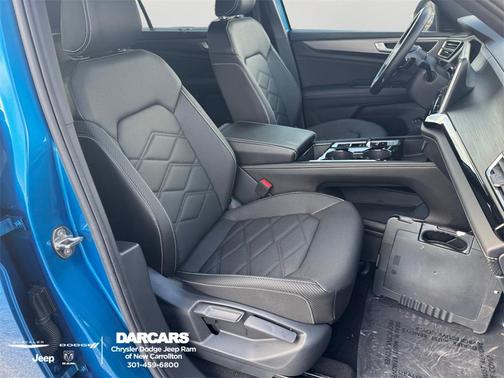 2024 Volkswagen Atlas Cross Sport 2.0T SE w/Technology 4MOTION