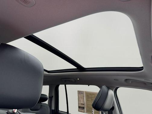 2023 Jeep Grand Cherokee 4xe 30th Anniversary