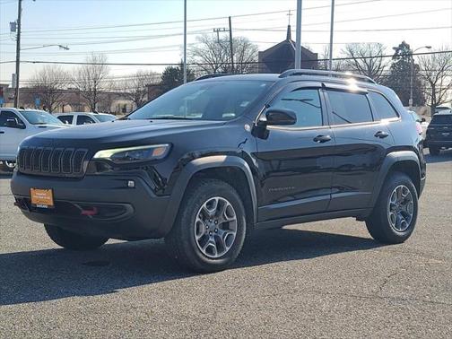 2022 Jeep Cherokee Trailhawk